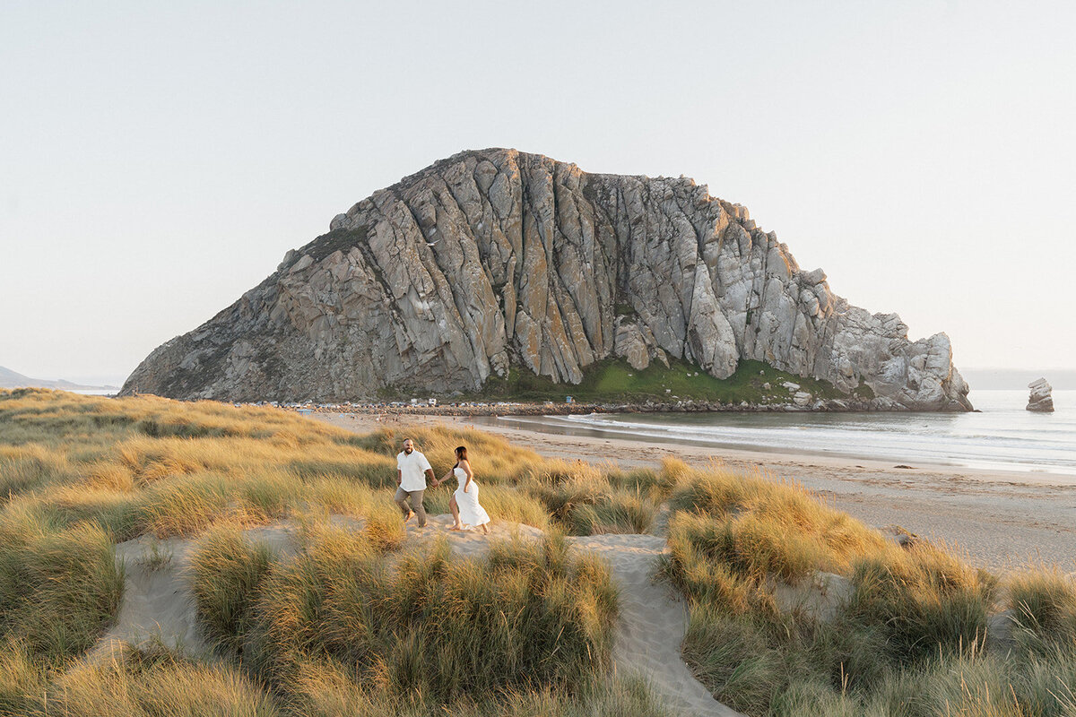 sunset-morro-bay-engagement-session-photography-by-samantha-anne7