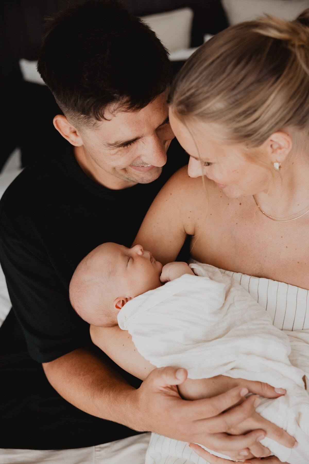 lauren-gray-sydney-newborn-photographer-240208-0048