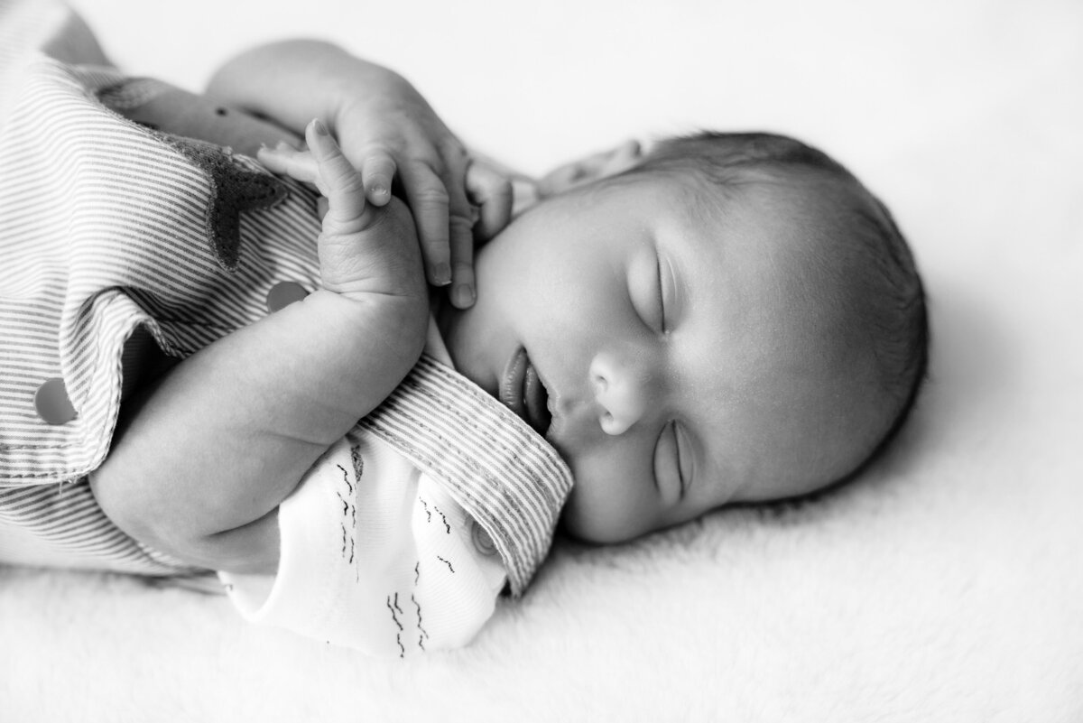 Hank - Minnesota Family Photography - Newborn - RKH Images (28 of 140)