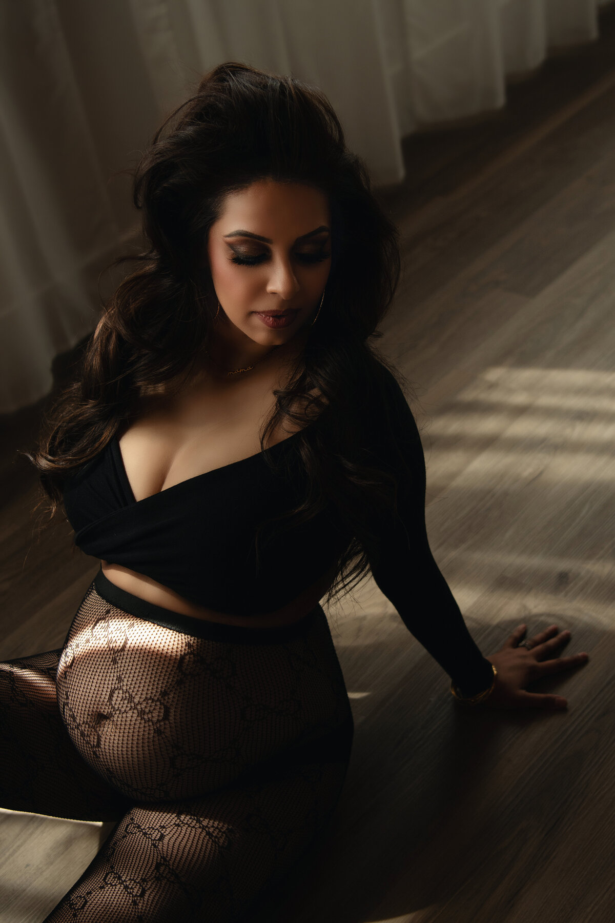 Oculus Portraits Maternity Boudoir Photographer Vancouver 