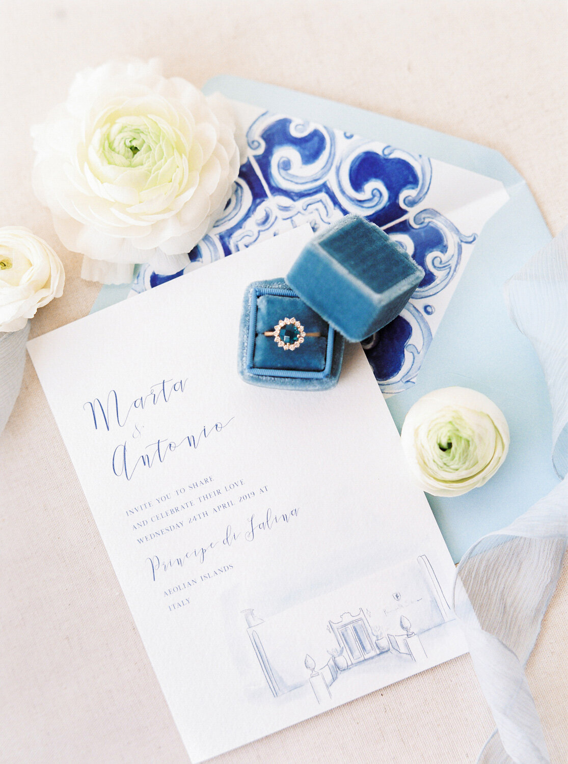 Wedding invitations by Auca Design