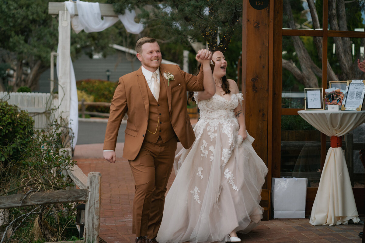 Sarah Folkers Photo Sedona Sky Ranch Lodge wedding-42