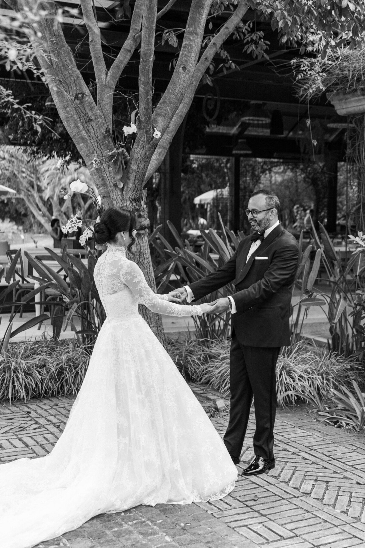 515-Villa-Bokeh-Antigua-Guatemala-Kemberly-Ankeet-Wedding-119