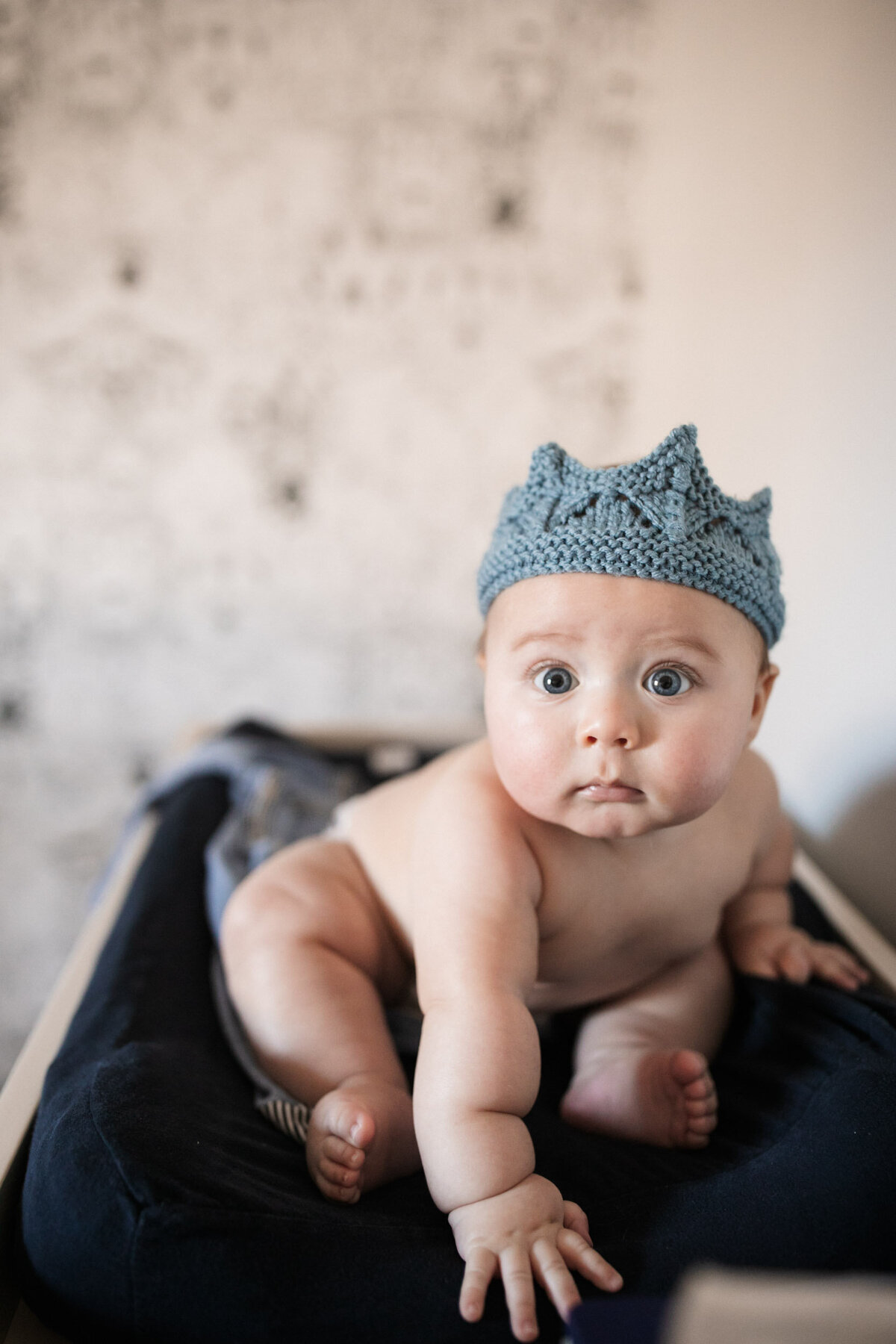 candid-natural-boston-newborn-family-photographer-zev-fisher-063