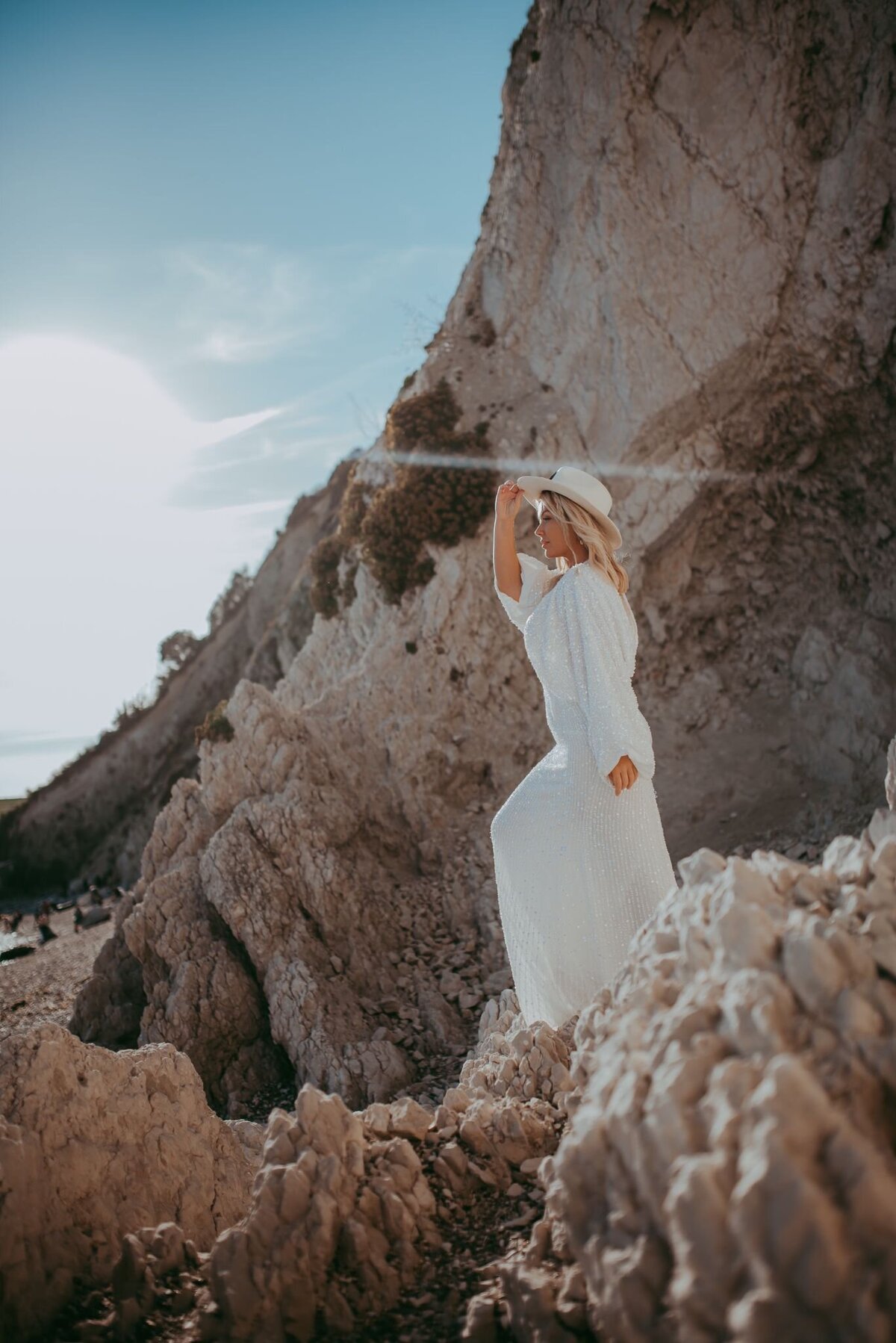 d98fd916-70f8-4a9d-b62a-6b72e7e8310c