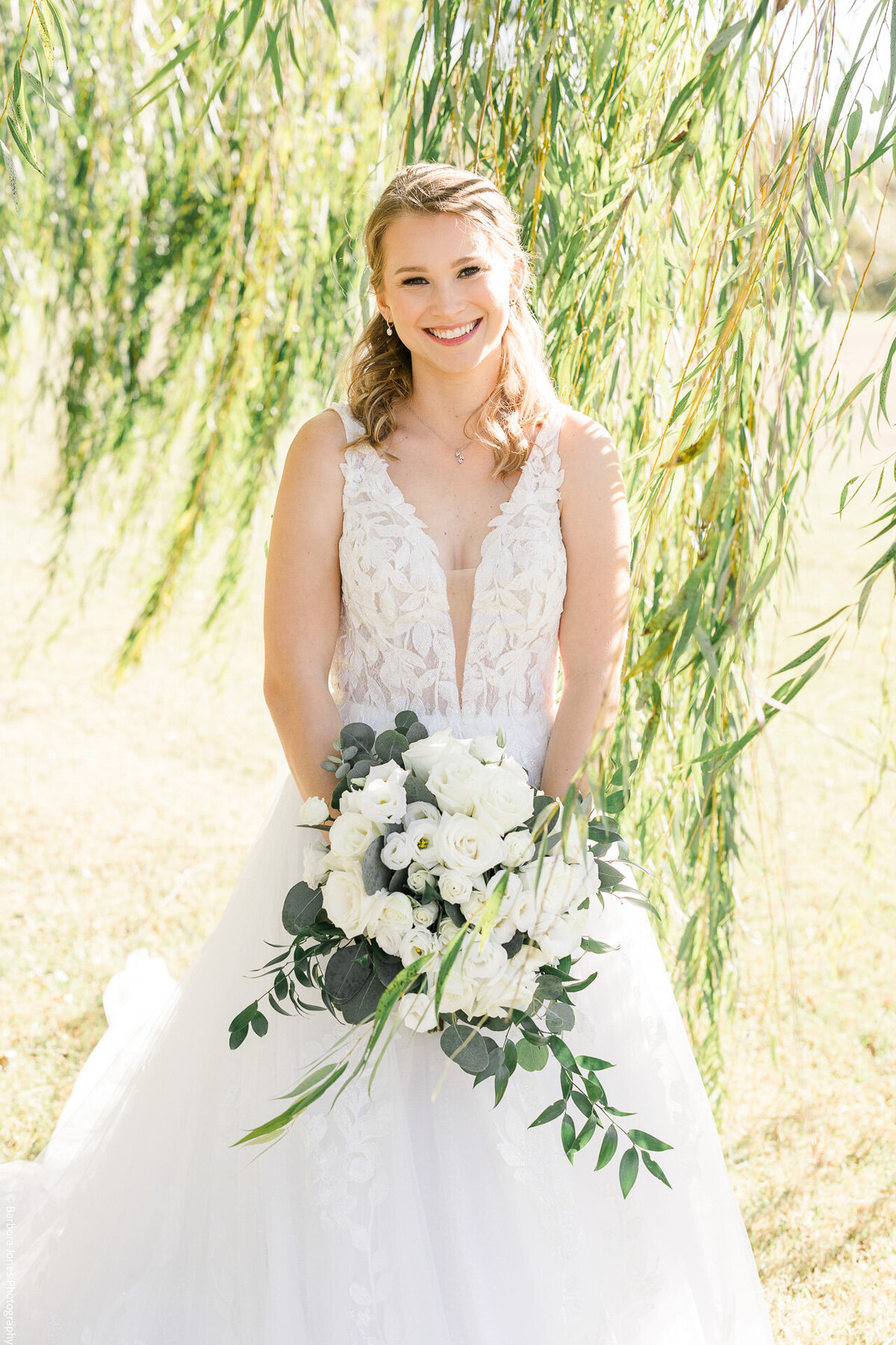 the-ospreys-at-belmont-bay-wedding-first-look-177