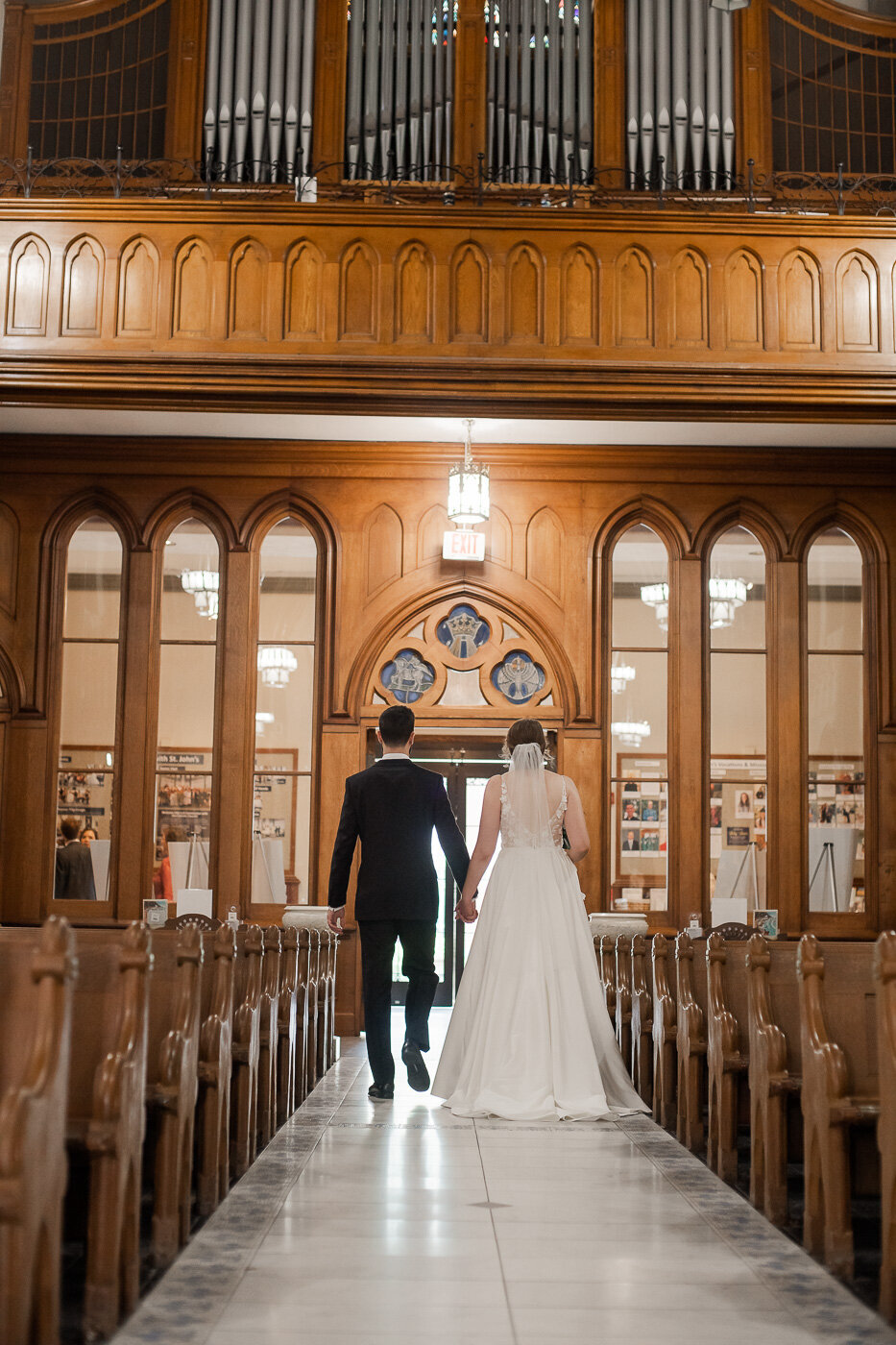 catholic-wedding-summer-indianapolis-indiana-st-johns-indy-catholic-church-16
