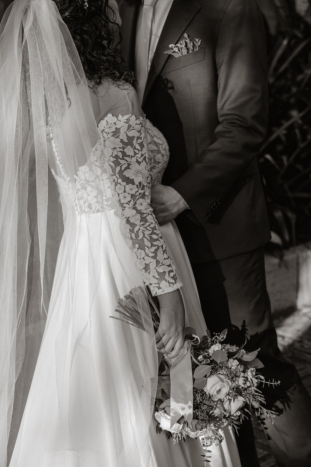 LaurenSchoepferPhotography_Hala+Ryan_Teaser_0036_websize_websize