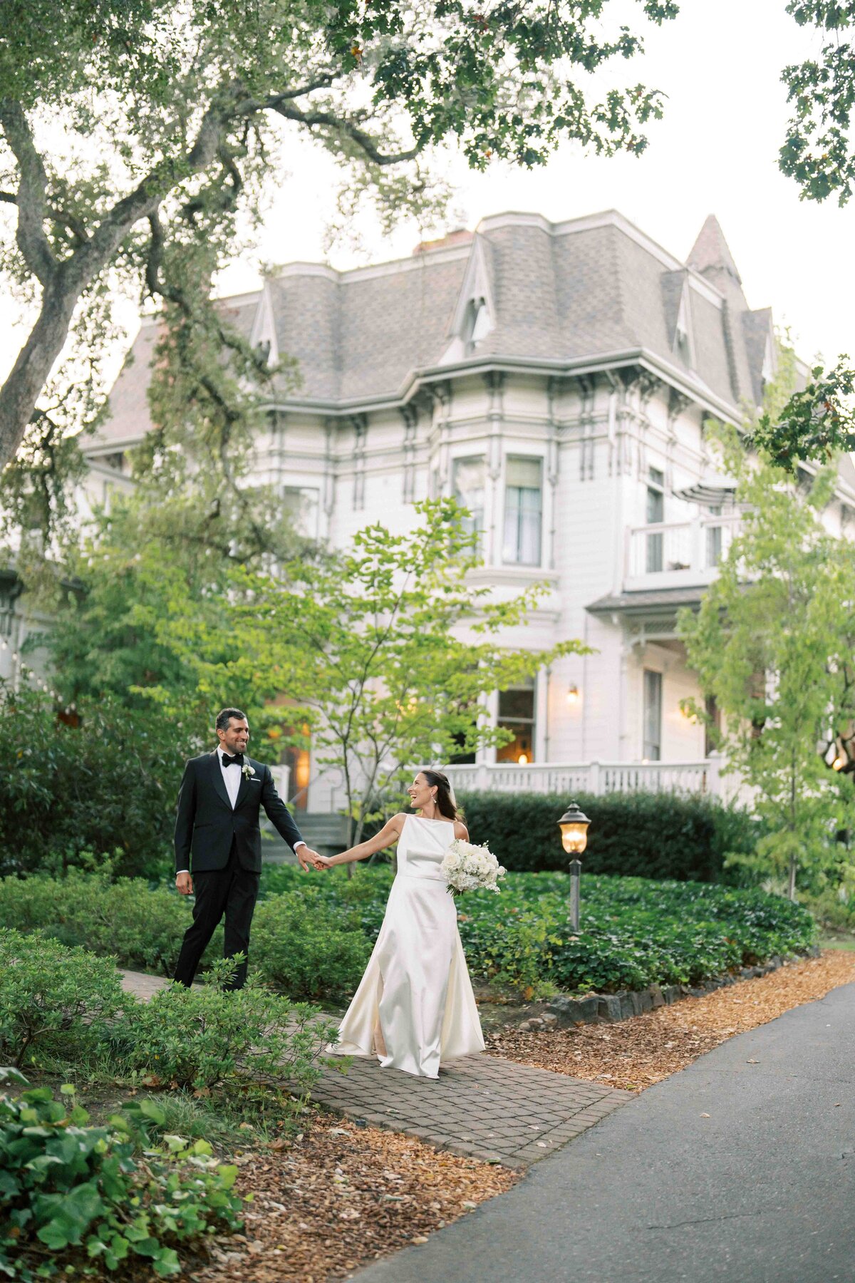 1WILLOWAND-BEN-WEDDING-PHOTOGRAPHER-NAPA-112