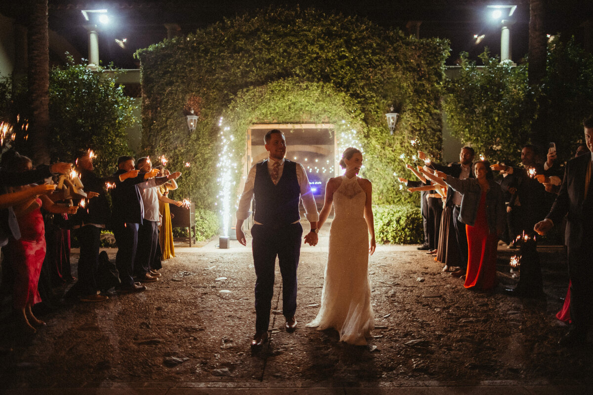 Sarah & Steven Wedding Sneak Peeks-317