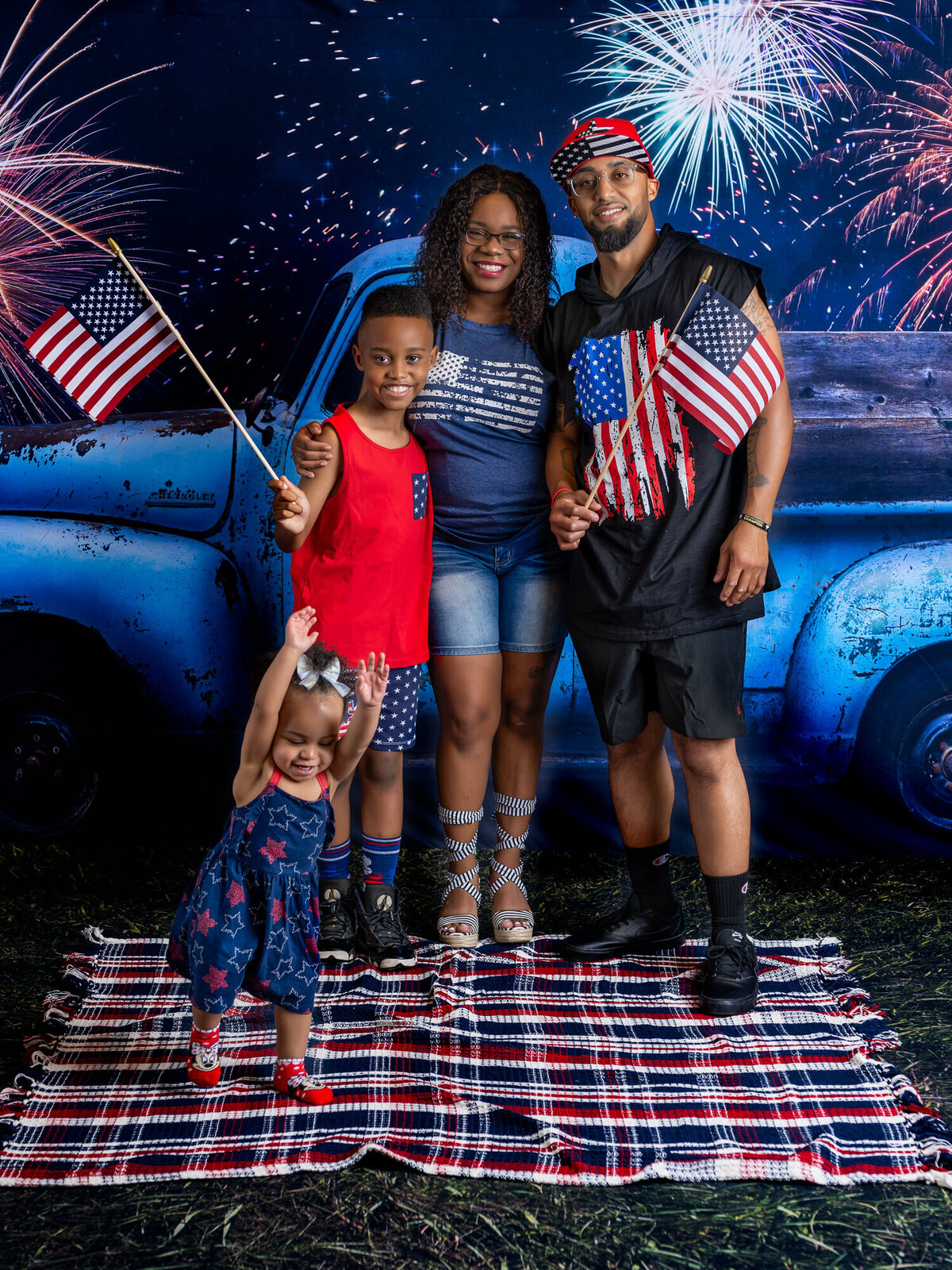 Prescott family photos with a July 4th fireworks theme