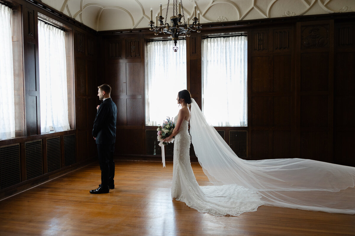 luxury hotel kansas city wedding -16
