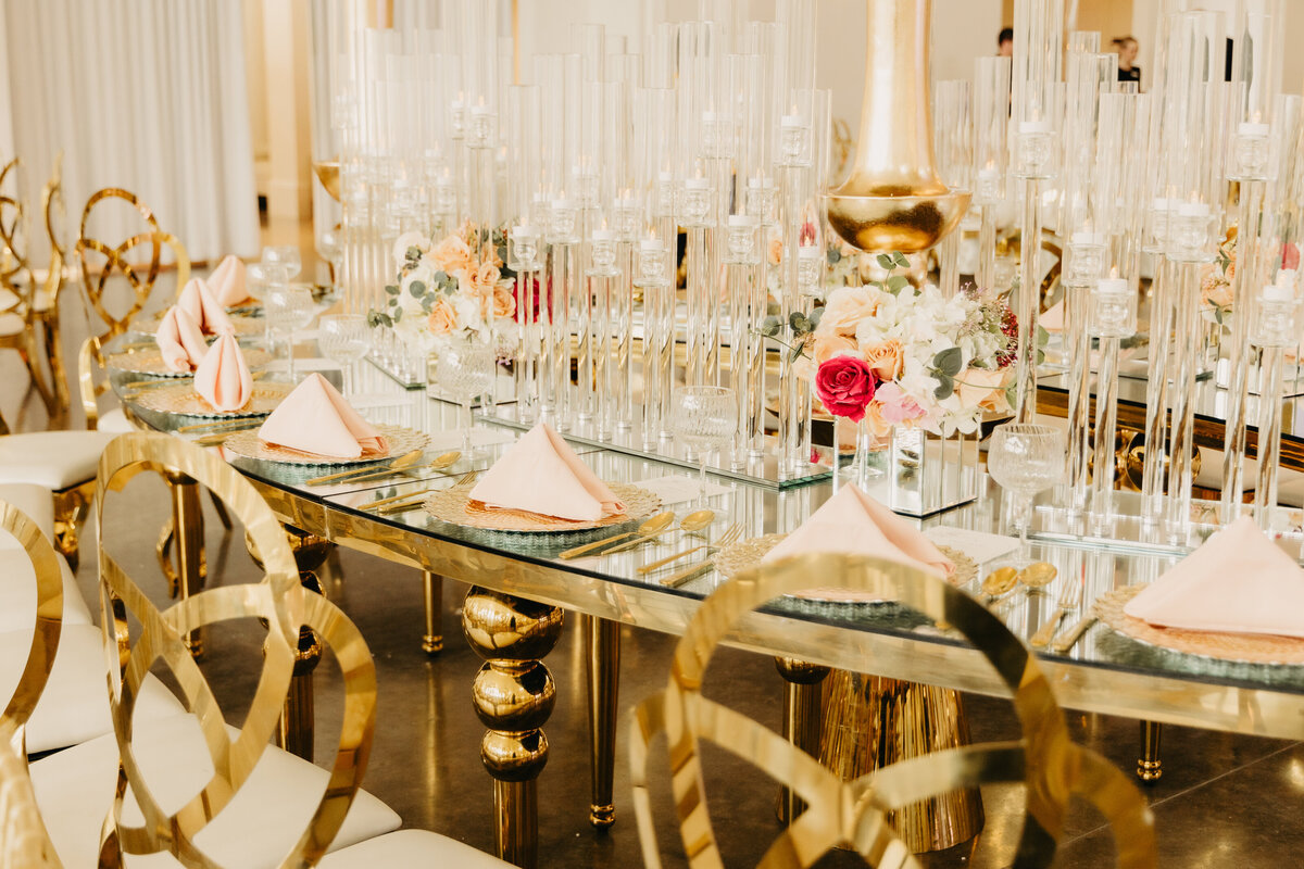 wedding decorator
