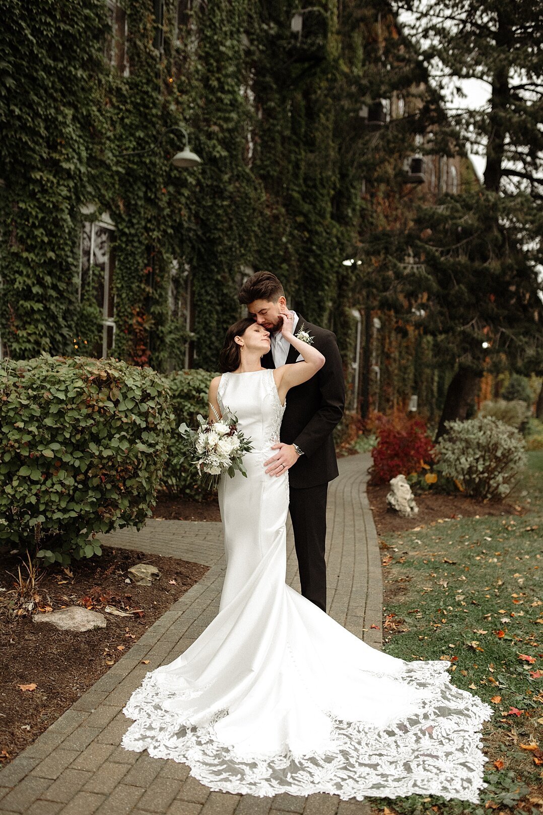 Lauren + Jackson_preview_84_9831