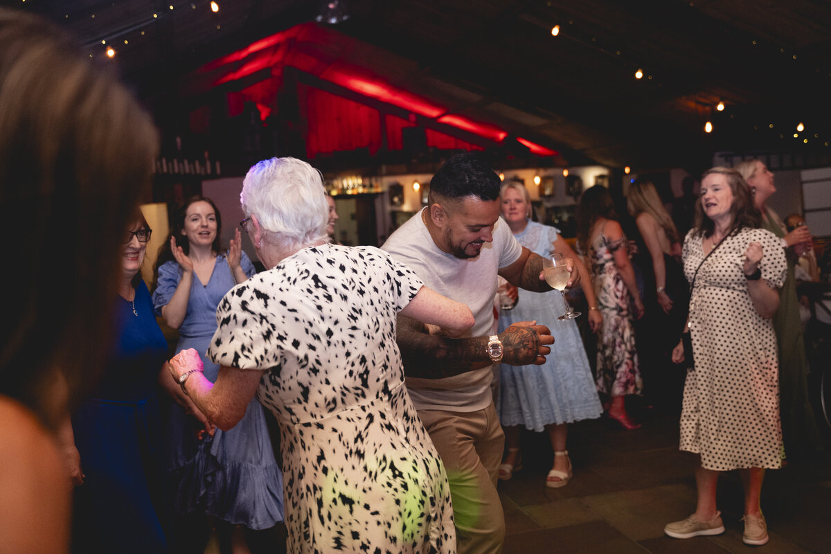 Hannah's brother dancing