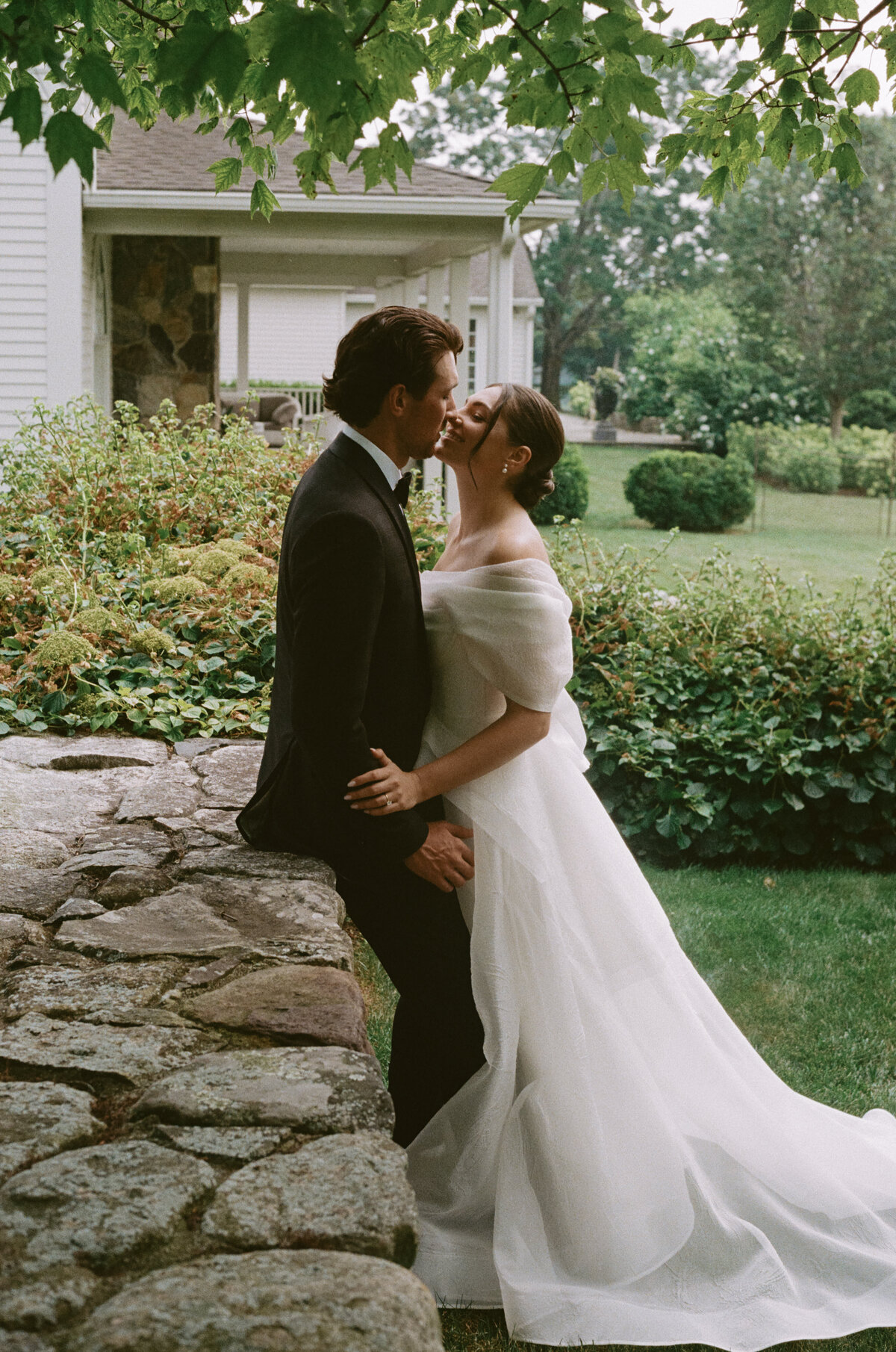 Captivating editorial wedding photography demonstrating luxury aesthetics at Lion Rock Farm. Lauren Alatriste's fashion forward approach to wedding documentation creates destination wedding imagery that feels both sophisticated and genuinely celebratory.