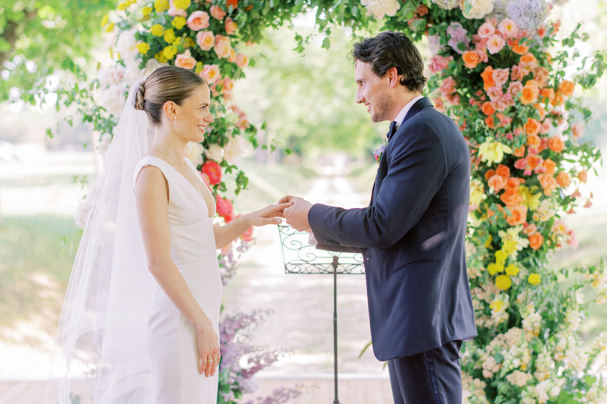 Maïlys Fortune Photography Husband Wife Wedding Weddings Photography France Switzerland Italy Timeless Dreamy Imagery Bilingual French English Destination Weddings Destination Wedding Provence French Riviera Paris Lake Como Tuscany49