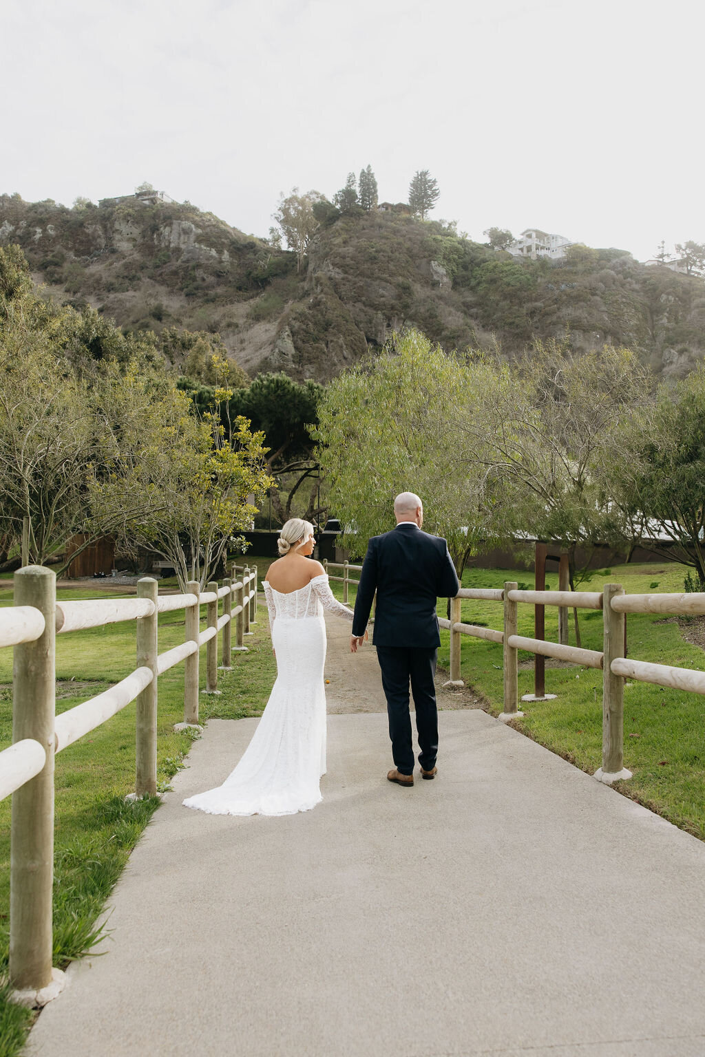 pretty-palm-leaf-event-co-jordan-and-ashley-wedding-at-the-ranch-6