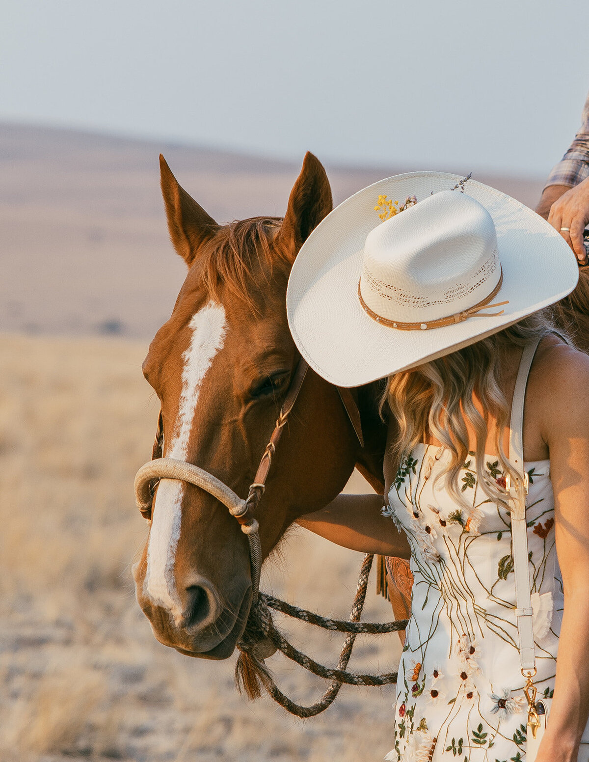 presley-gray-photo-rustic-western-montana-wedding-0016
