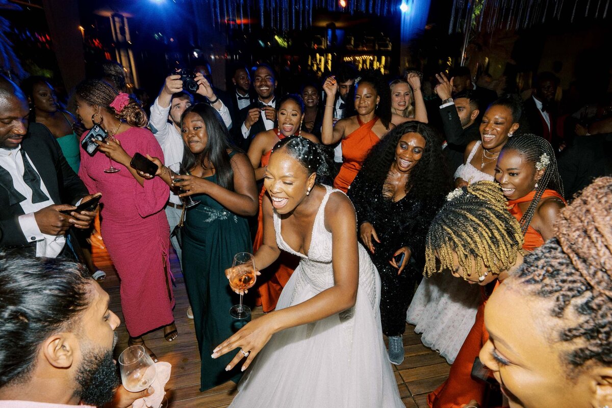 W2-Wedding-Photo-Doyinsola-and-Michael-2022-06-18-2500px-1272