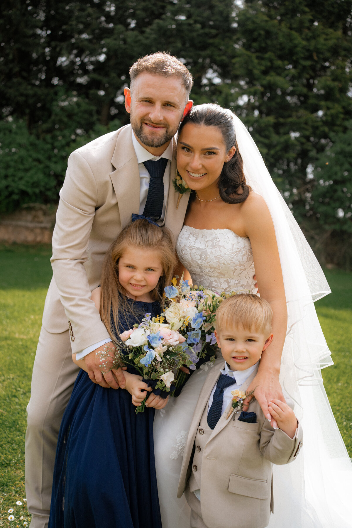georgia-michael-wedding_runa-farm_elee-smith-photo-15