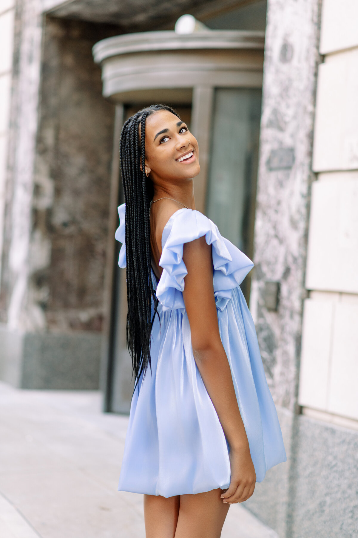 Kansas City Senior Pictures in the city