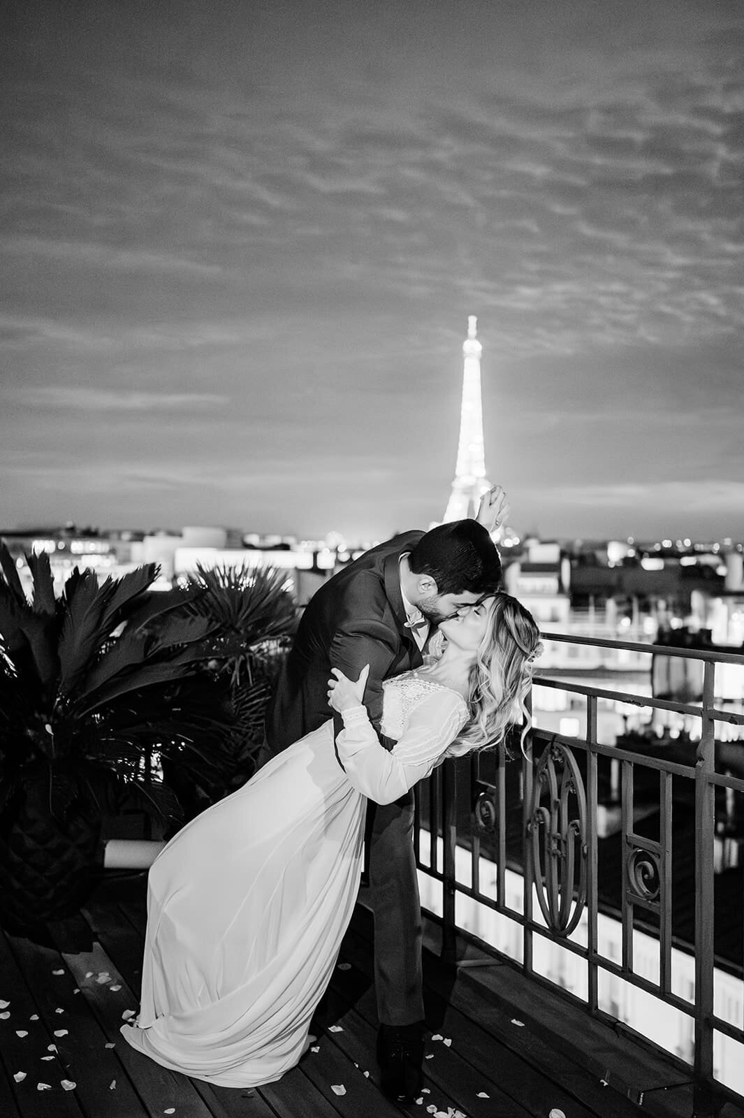 isnpiration-mariage-romantique-paris-by-night