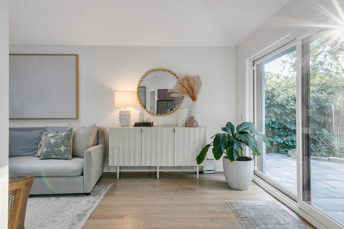 016_Living Room