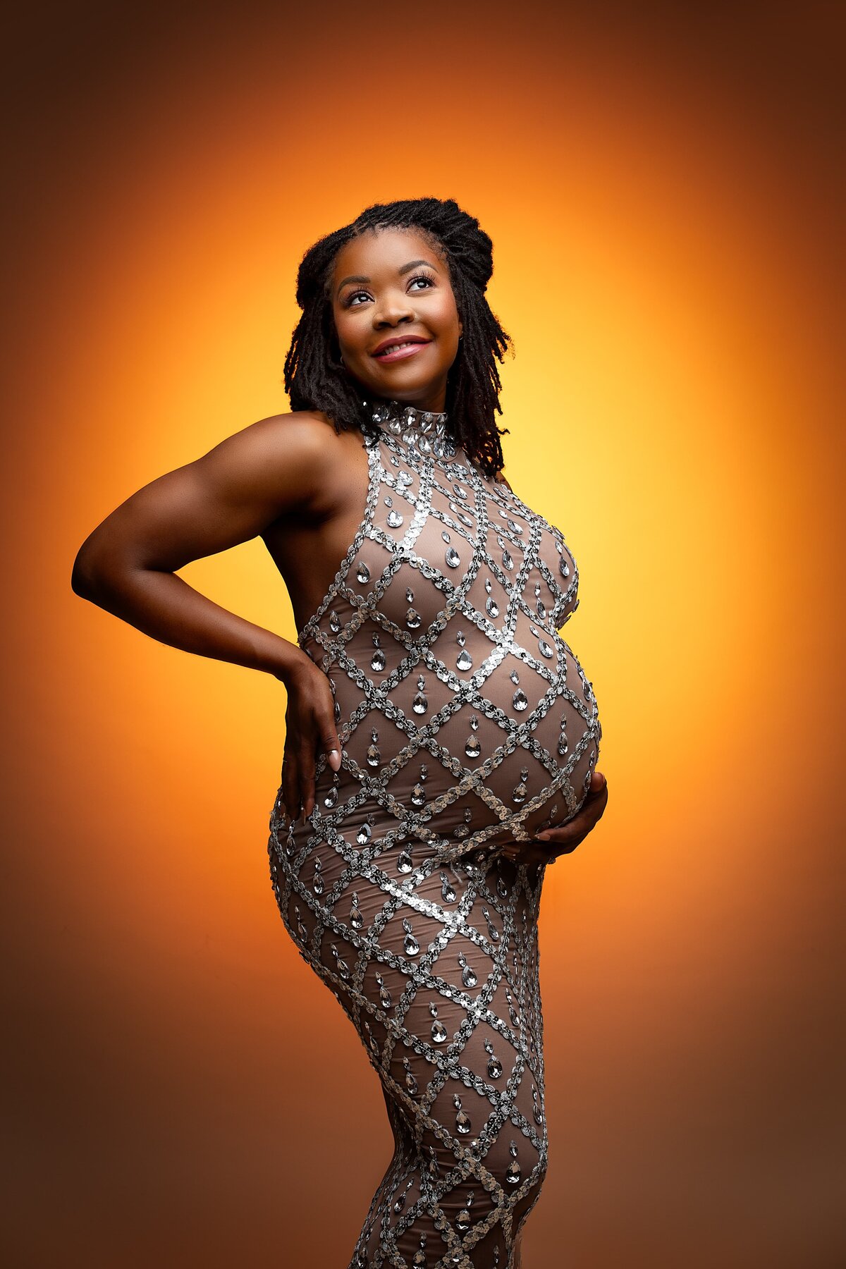 Stunning Studio Maternity Session in Phoenix | Celebrate Your Motherhood Journey
