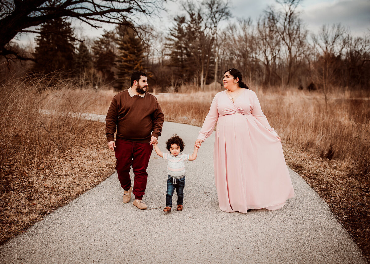 west-lafayette-indiana-maternity-portrait-rebecca-joslyn-photography