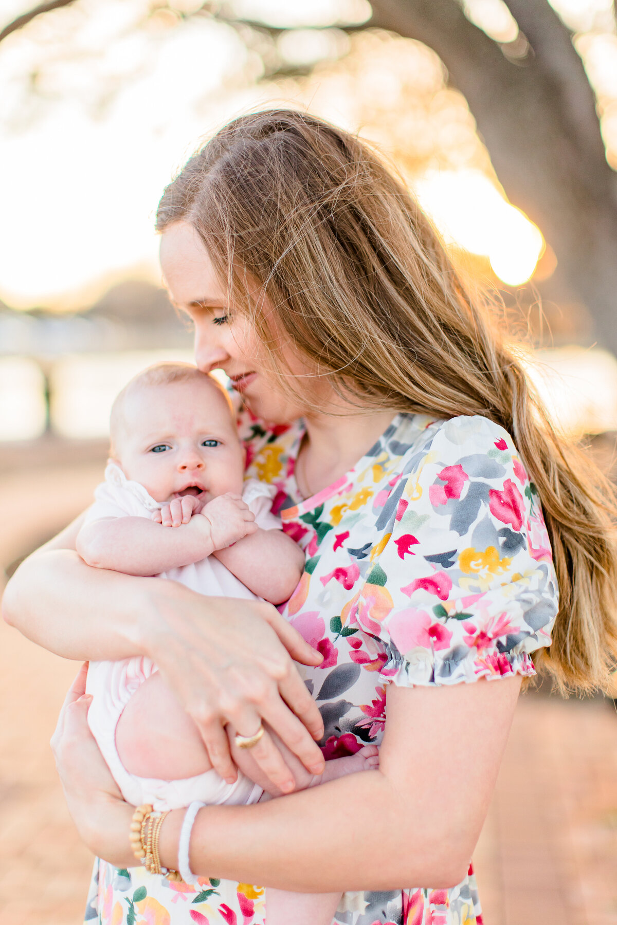 Houston-Katy-TX-Photographer-outdoor-family-sunset-firethorne-19