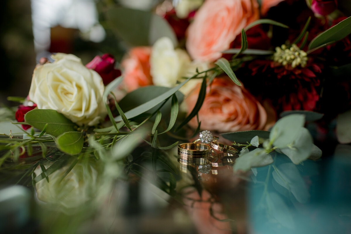 photosbybailey-2024-sam-and-andrew-elopement-seattle-40