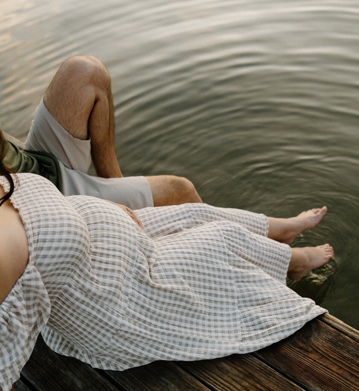 Austin-Lifestyle-Photographer-AbernathyMaternityStory-28-grain