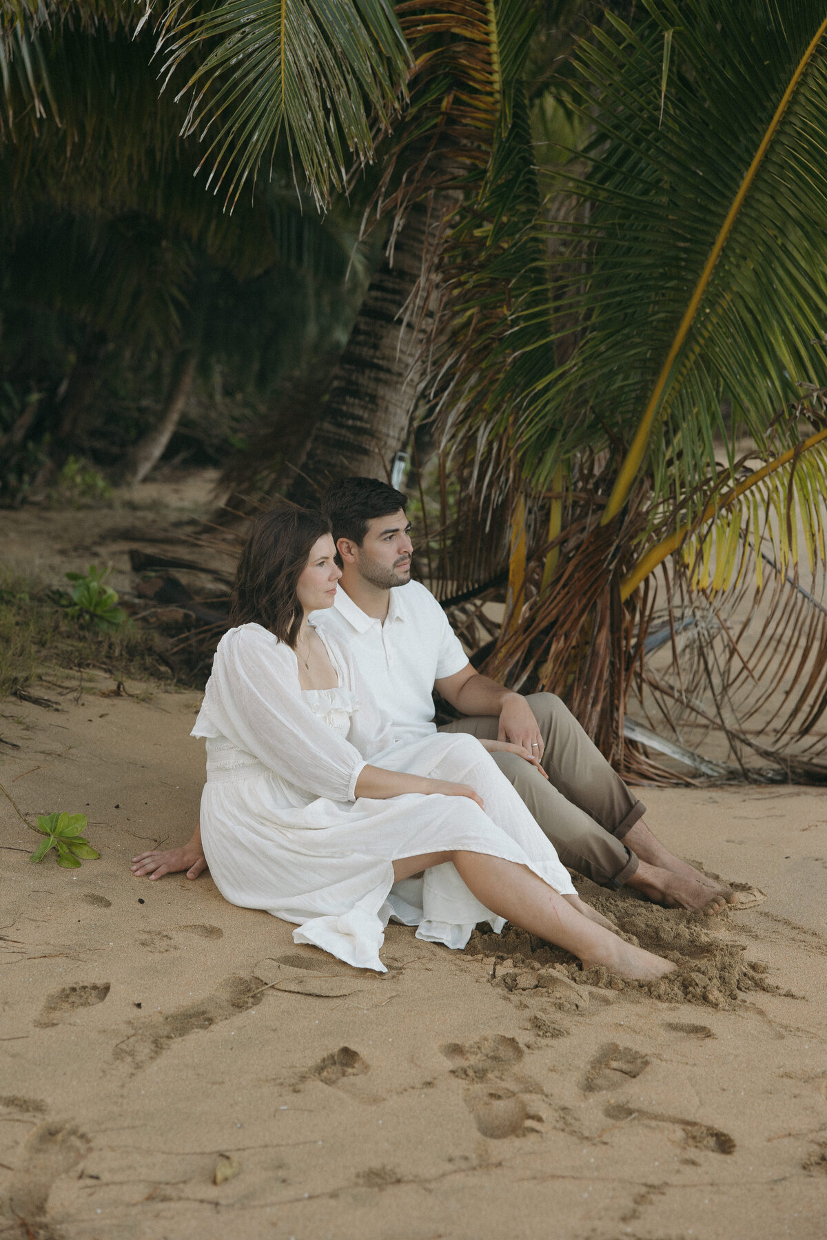 Hawaii elopement / kauai hawaii elopement / hawaii destination wedding / Sophia photo co / north shore hawaii elopement / white dress for beach photos / vow renewal in hawaii / vow renewal kauai / kauai wedding photographer / big island wedding photographer / maui wedding photographer / elopement wedding photographer / Duluth Minnesota wedding photographer