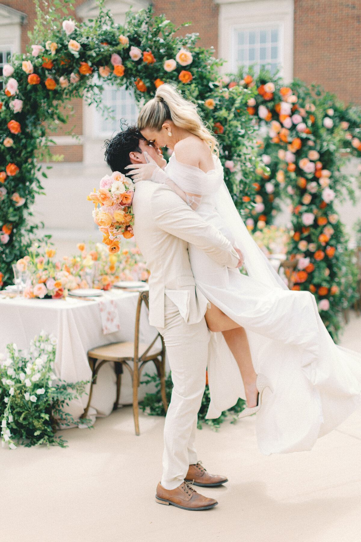 lake-como-inspired-chicago-history-museum-wedding-editorial-editorial-wedding-photography-46
