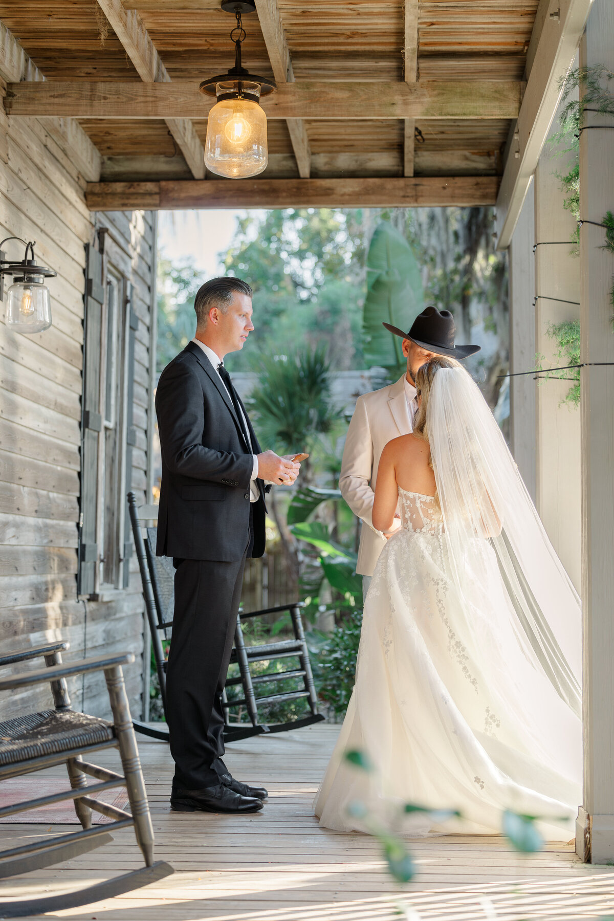 ADP_Megan+Cody_Wedding_La Venture Grove-11