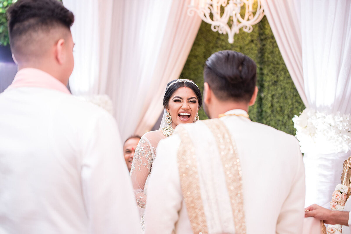 Chicago indian ceremony wedding photography - toronto wedding photographer