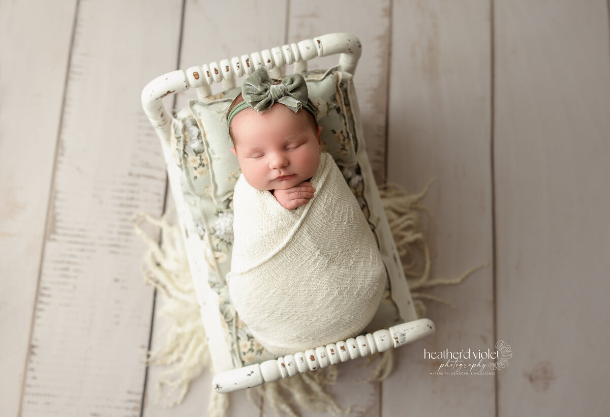 newborn photography, newborn photographer near me, Lafayette, Indiana, best newborn photographer