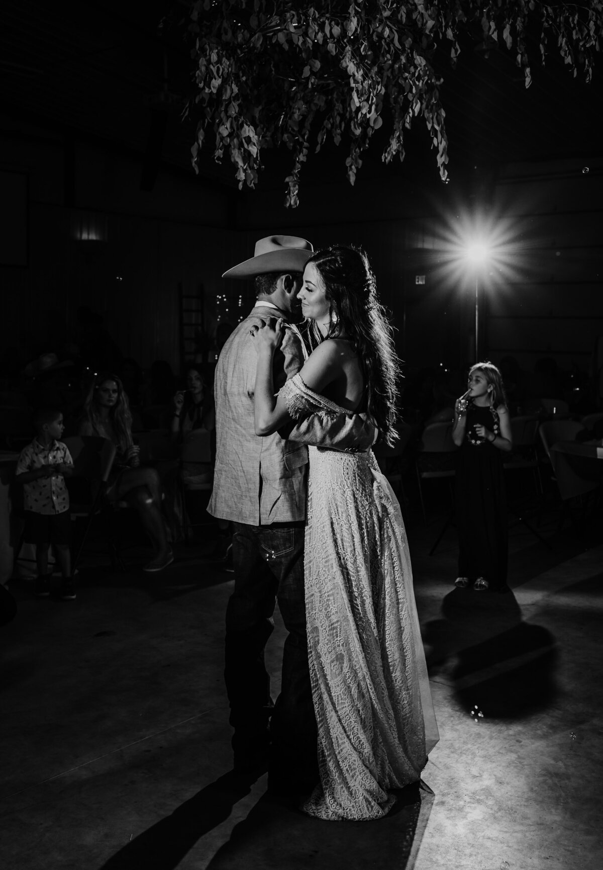 rustic-ranch-wedding-Native-Roaming-Photography-96