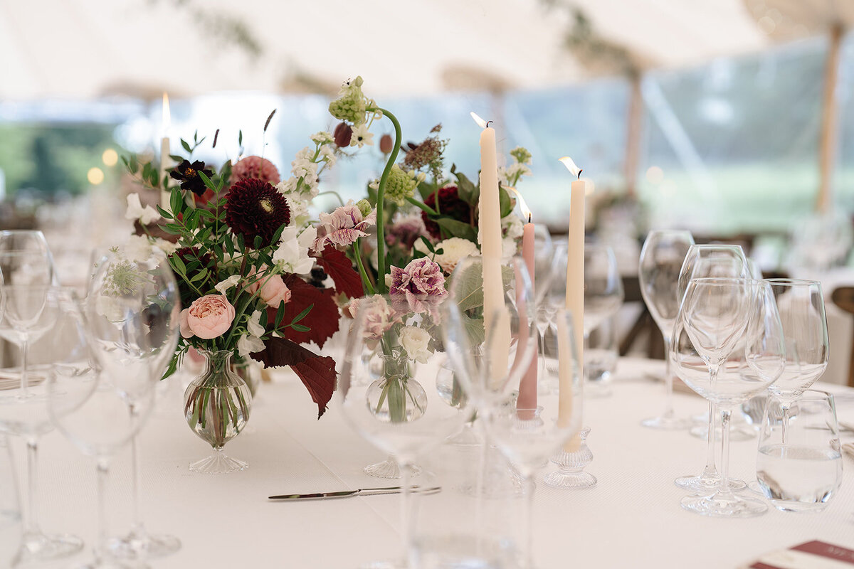 A&J-821_Wizz & Wild Wedding Florals