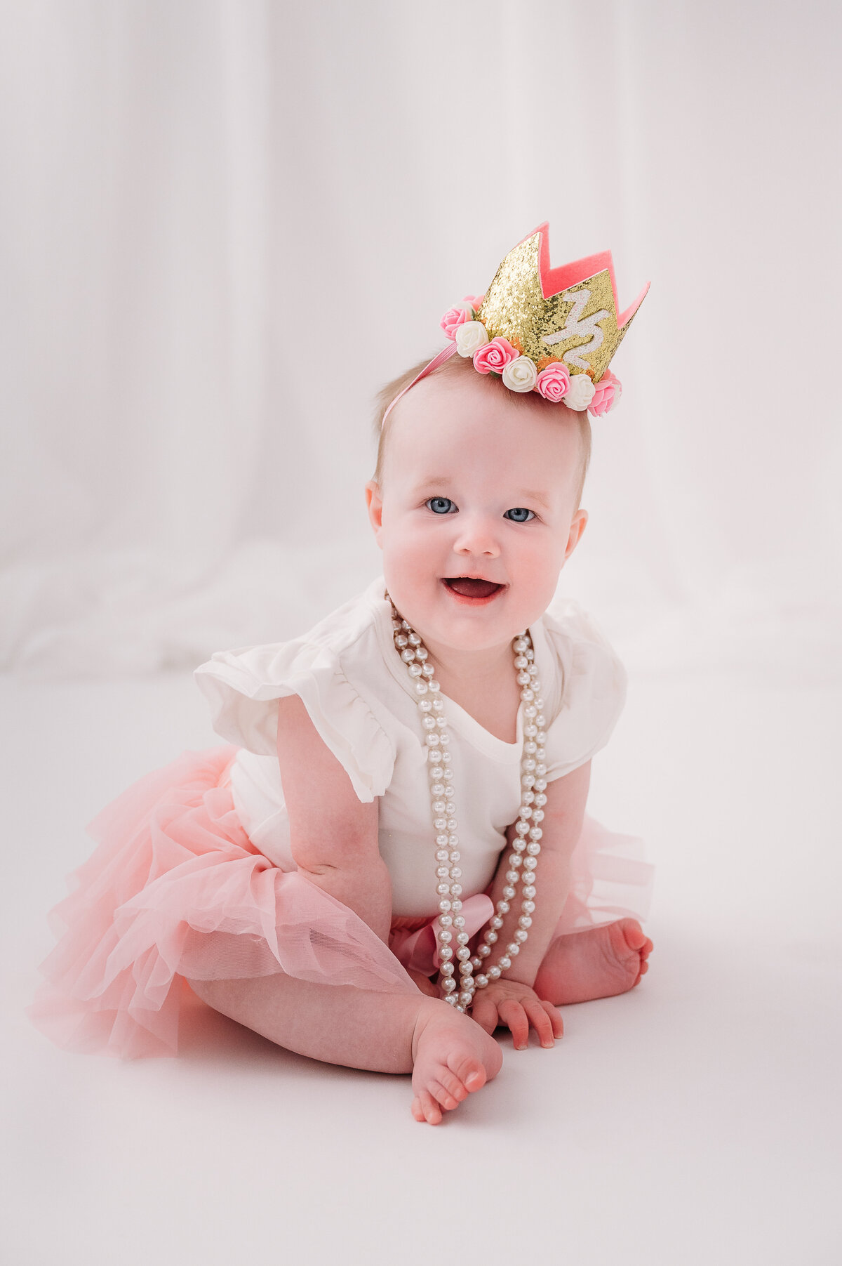 ChloeKate-6Month-FarmersPhotography-70