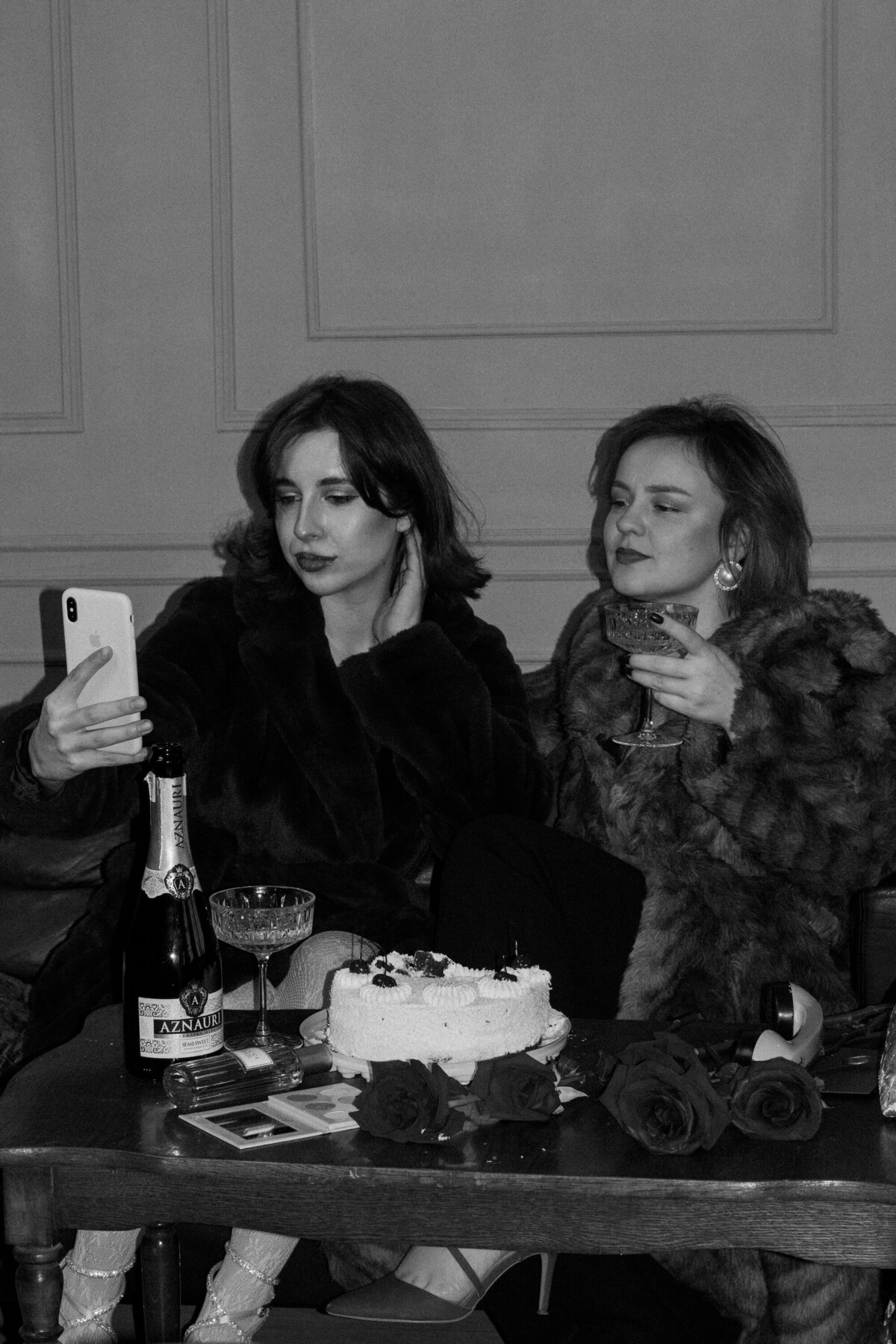 high-fever-girls-luxury-branding