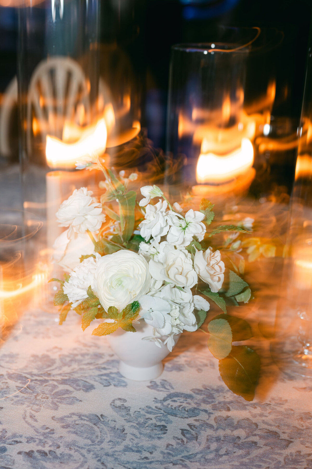 AlexisLunsfordPhotographyEmma&JoeySwanHouseWedding-1027