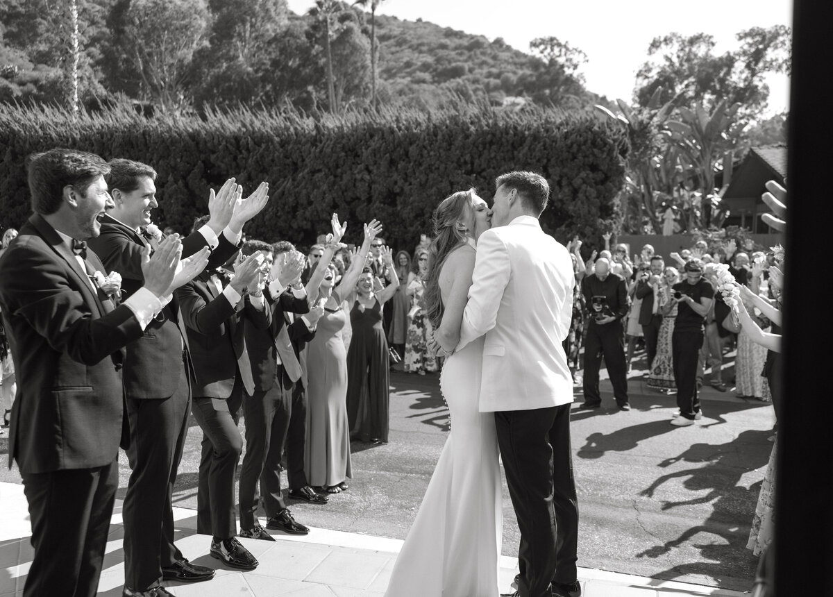 Kate_Dan_Wedding_ErinWiesePhoto_SanDiegoWeddingPhotographer-652 copycrop