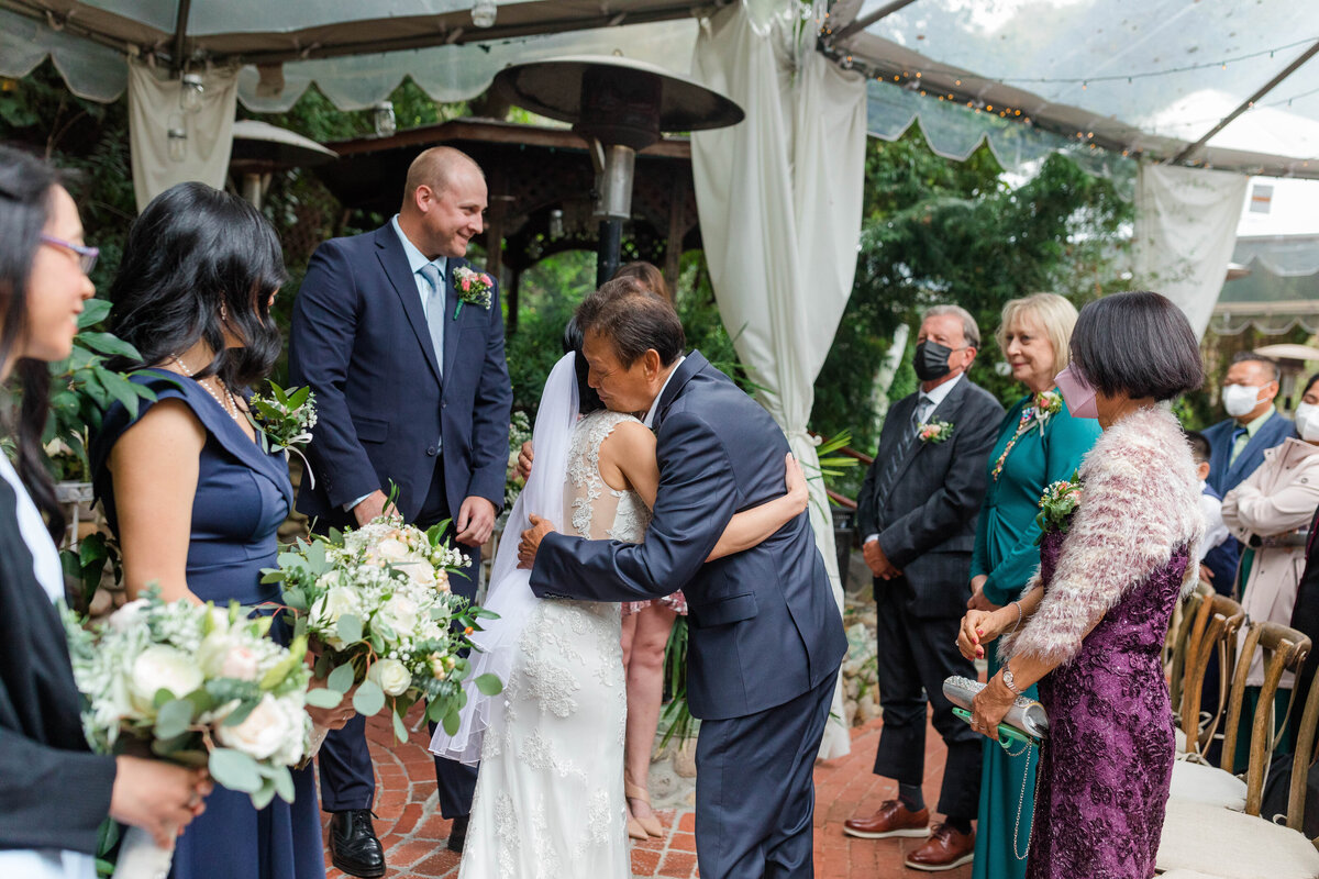 elegant-inn-of-the-seventh-ray-wedding-19