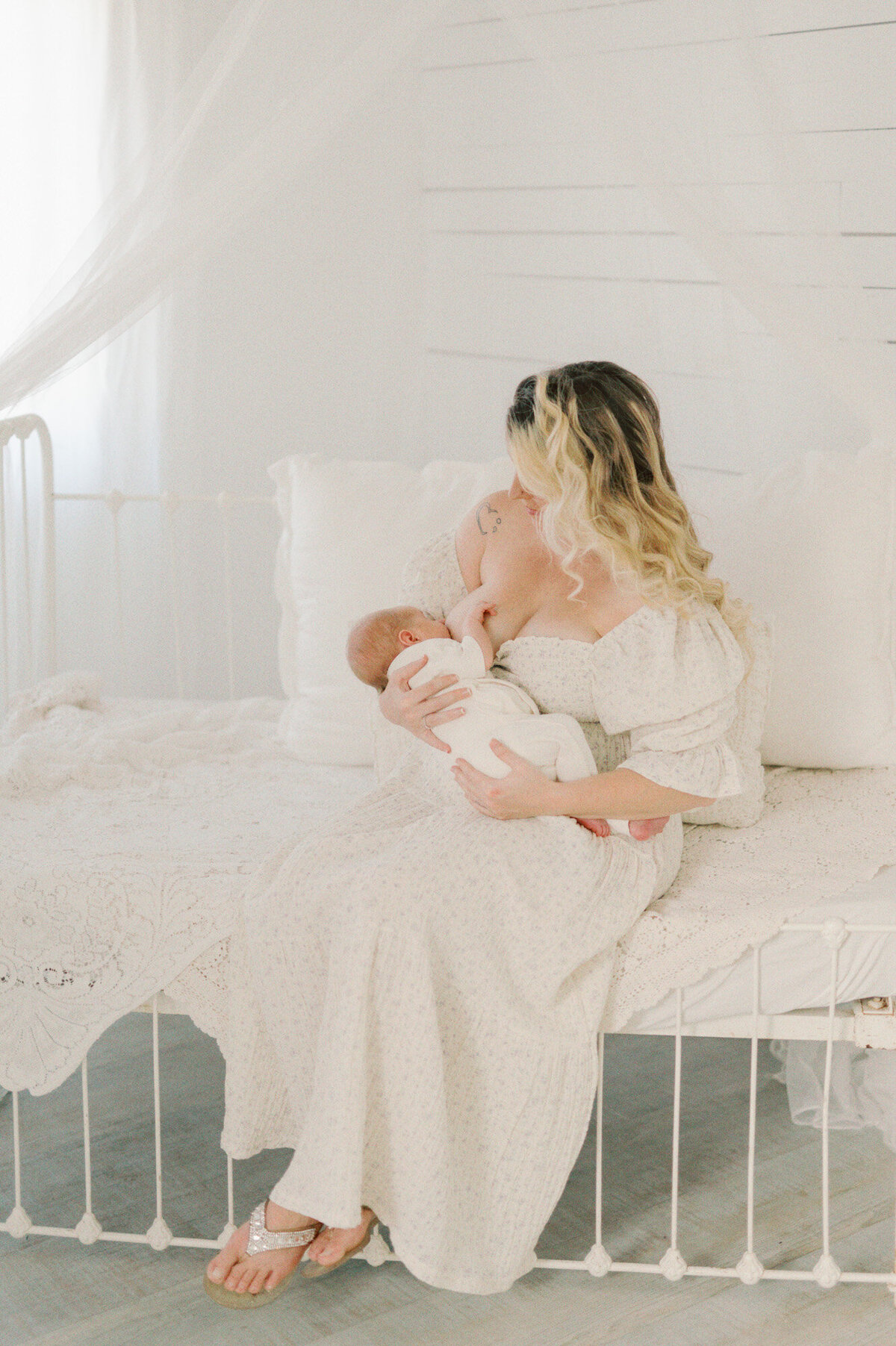 Tacoma-newborn-photographer-1