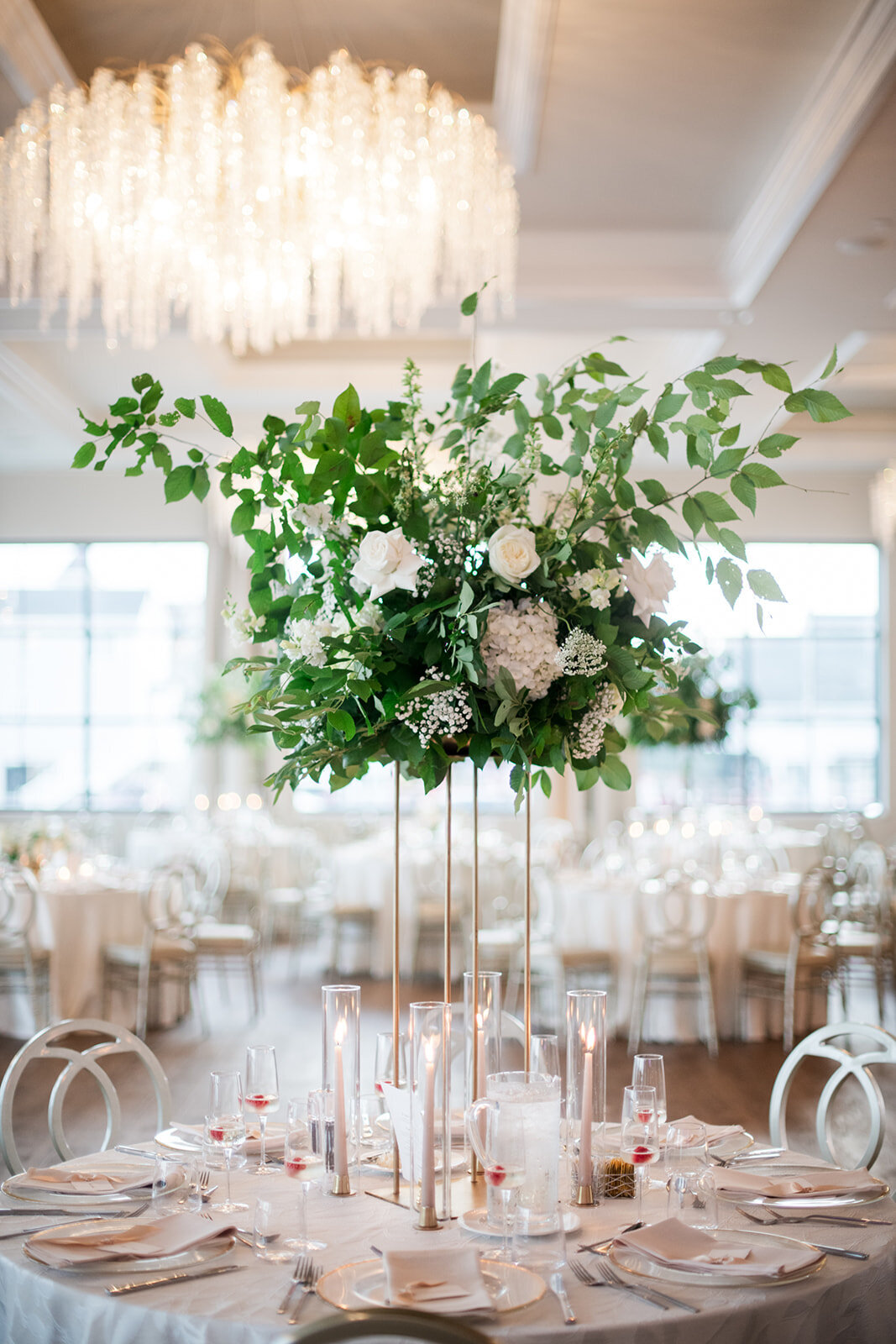 Tyde at Walnut Beach Romantic and Timeless Summer Wedding