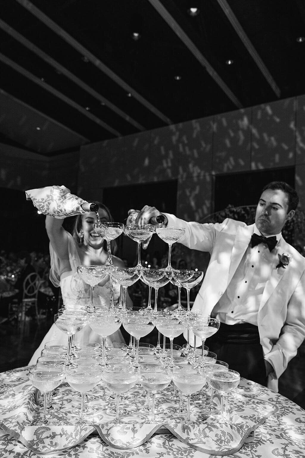 46.disco-garden-party-country-music-hall-of-fame-modern-vintage-events