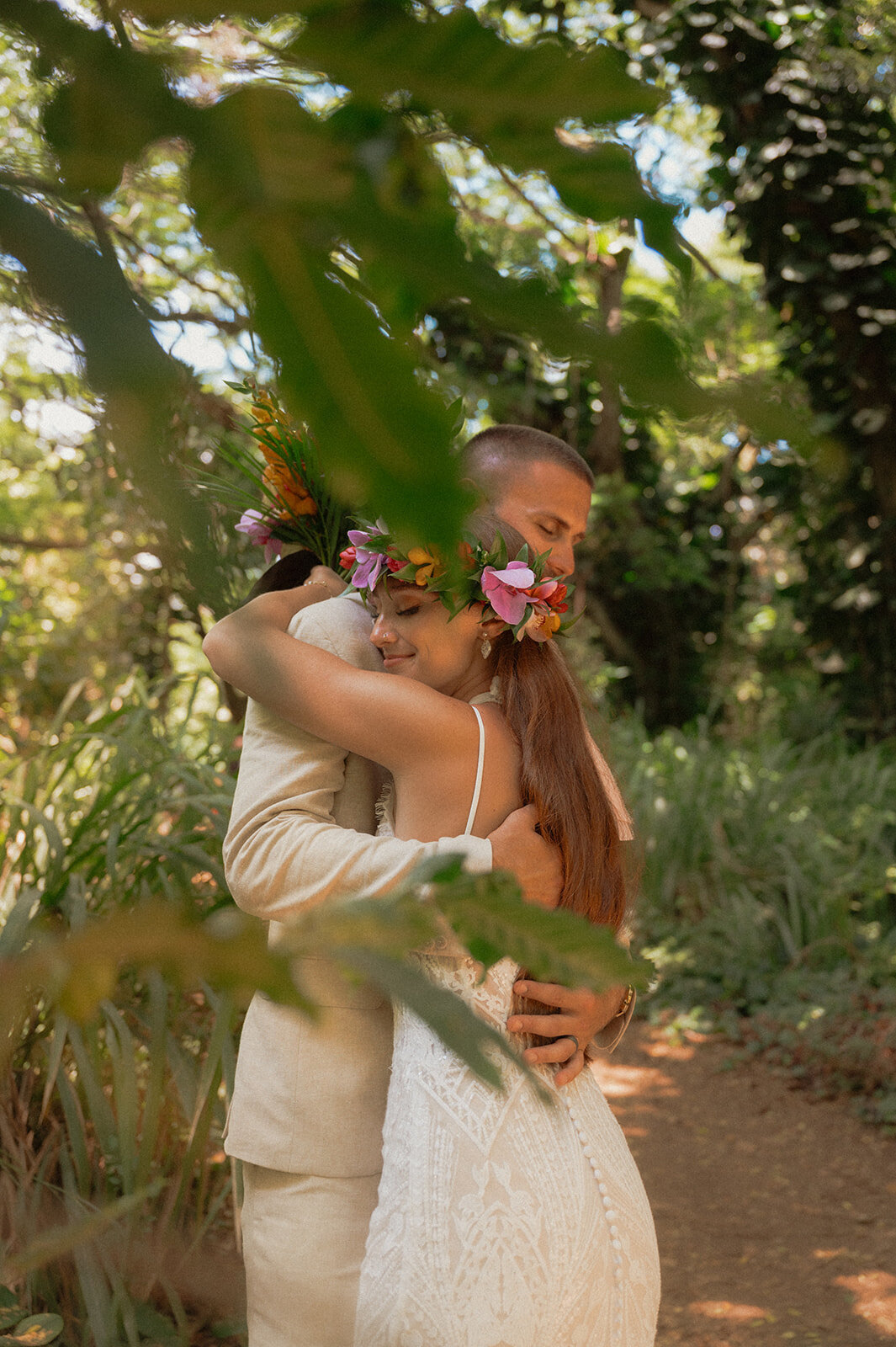 michigan hawaii elopement photographer