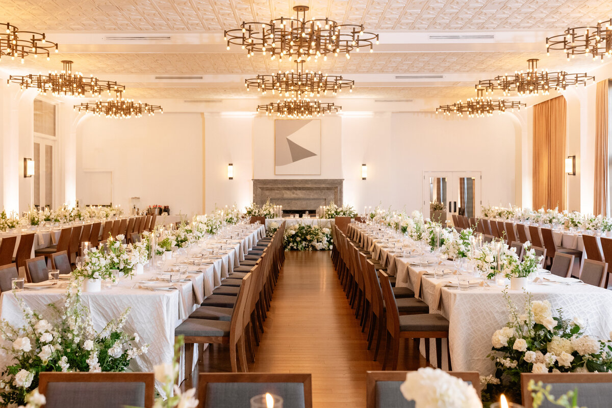 Shinola Hotel Detroit Wedding Planner (39)